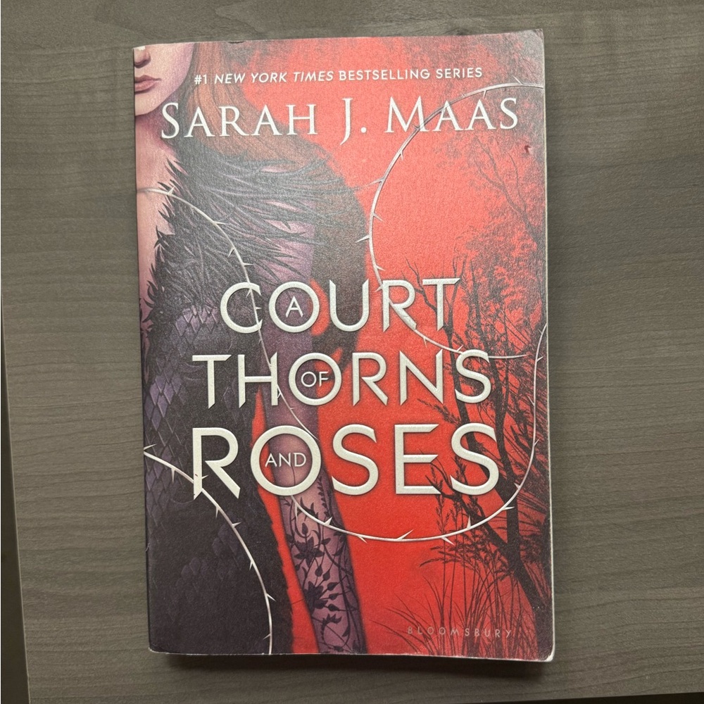 OOP A Court of Thorns and Roses by Sarah J. Maas